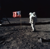 Tech Exec Warns: Web Growth Reaching Plateau, Draws Parallels to 1960s Space Race